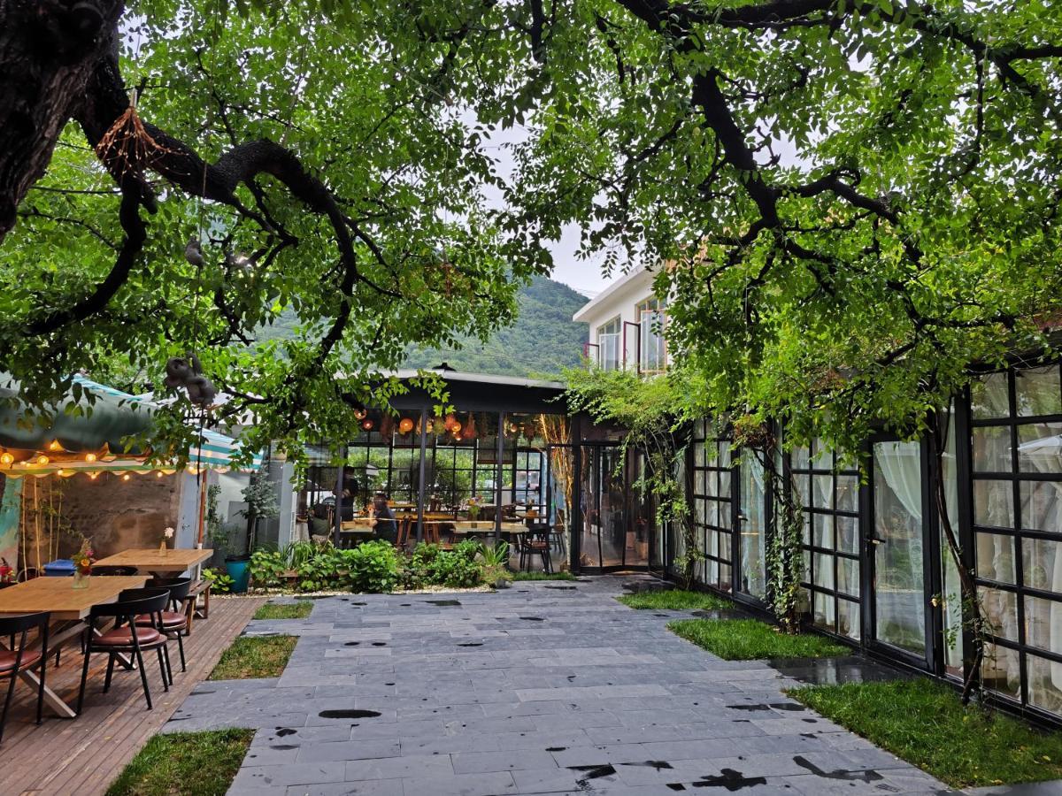 Encounter Garden Great Wall Holiday Guesthouse Peking Exterior foto